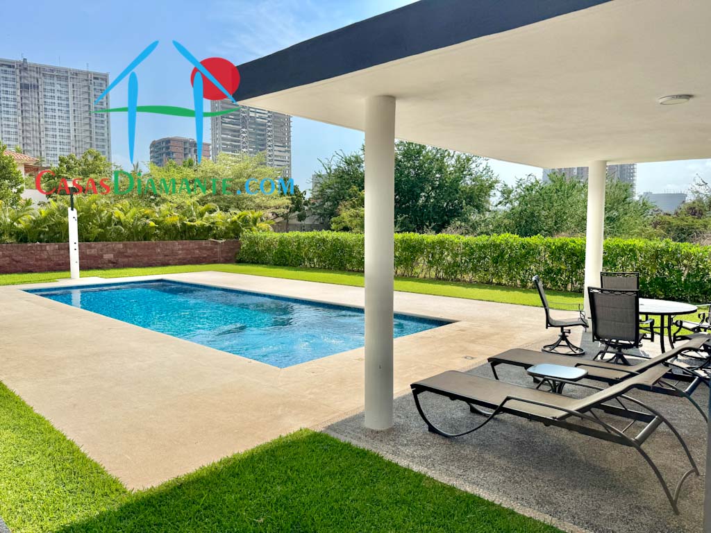 Residencial Fragatta 1 - Terraza y jardín 2